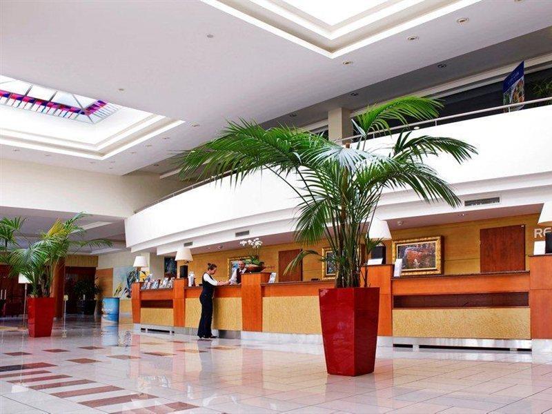 Hotel Azur Premium à Siófok Extérieur photo