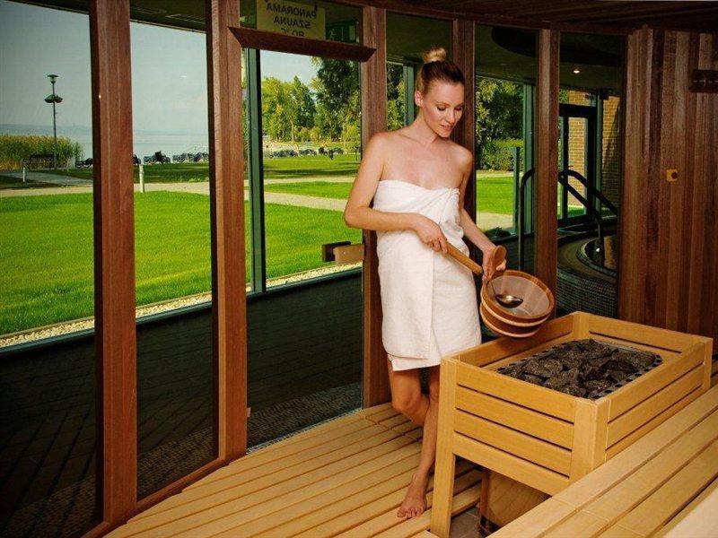 Hotel Azur Premium à Siófok Extérieur photo